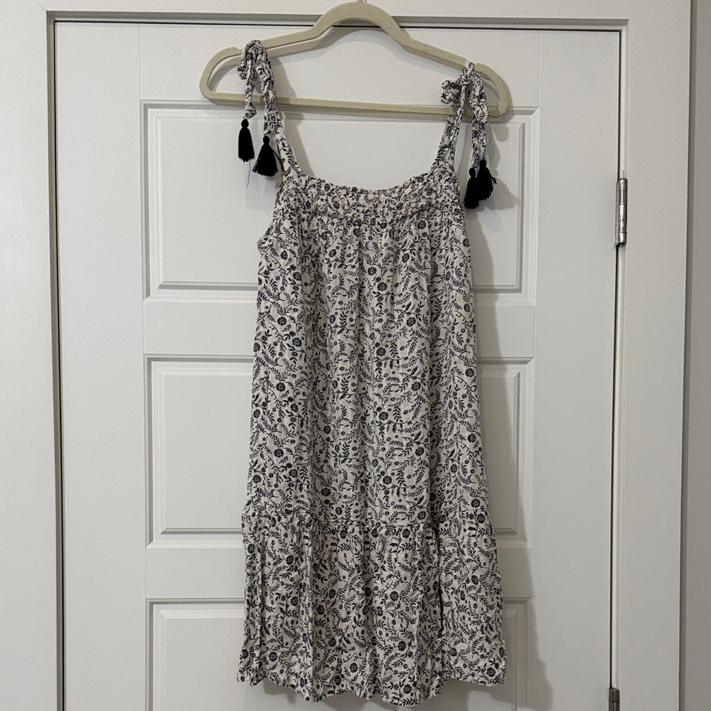 Old Navy Black and White Patterned Mini Dress